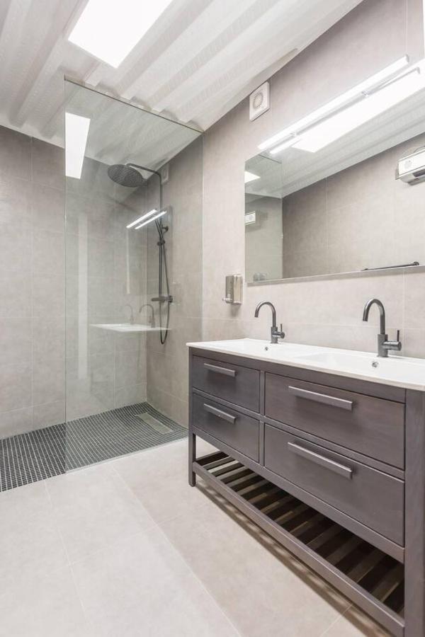 Large And Vanguardist- 2Bd 2Bth- Las Letras Madrid Exteriör bild